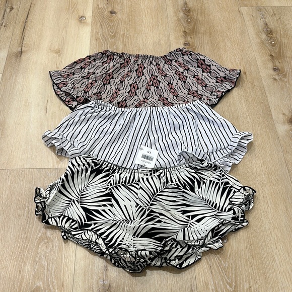 Brandy Ruffle Shorts - Picture 1 of 1
